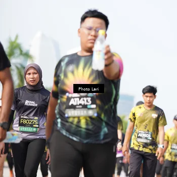 Runner Photo 6265135