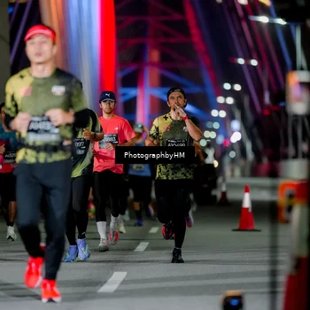 Runner Photo 6265273