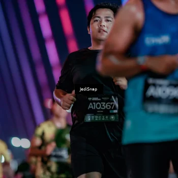 Runner Photo 6265318
