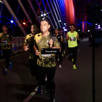 Runner Photo 6265343