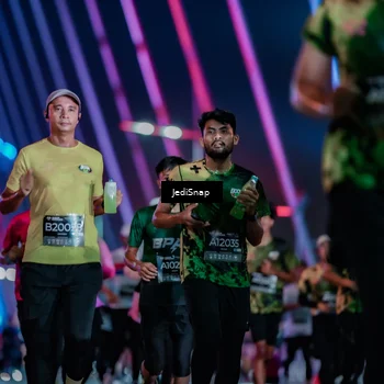 Runner Photo 6265434