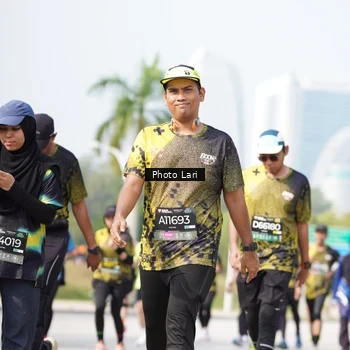 Runner Photo 6265438