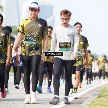 Runner Photo 6265444