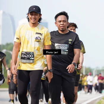 Runner Photo 6265532