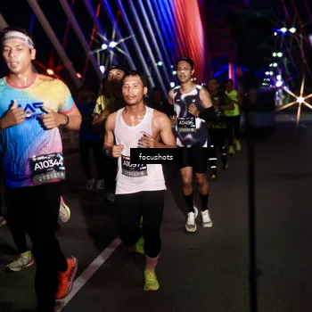 Runner Photo 6265569