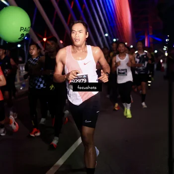 Runner Photo 6265580