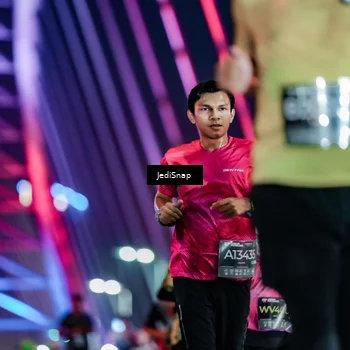 Runner Photo 6265623