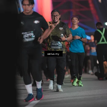 Runner Photo 6265659