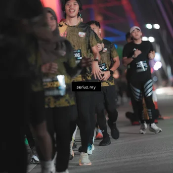 Runner Photo 6265792