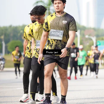 Runner Photo 6265799