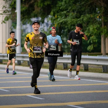 Runner Photo 6265815