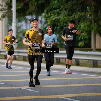 Runner Photo 6265823