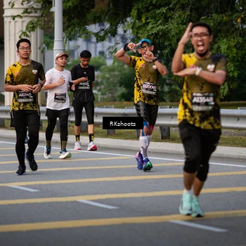 Runner Photo 6265824