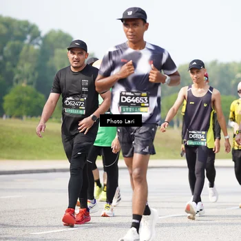 Runner Photo 6265829
