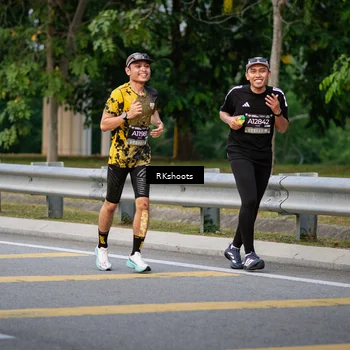 Runner Photo 6265907