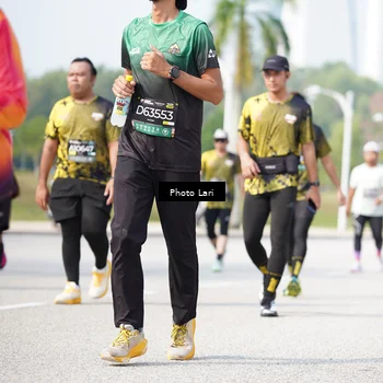 Runner Photo 6265911