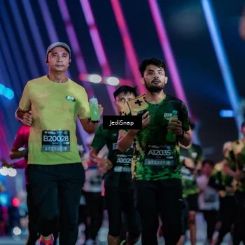 Runner Photo 6265918