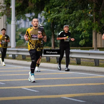 Runner Photo 6265922