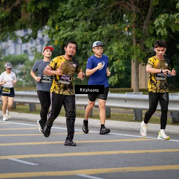 Runner Photo 6265934