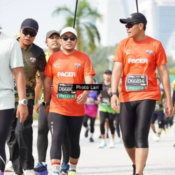 Runner Photo 6265940