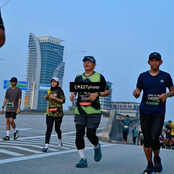 Runner Photo 6265953