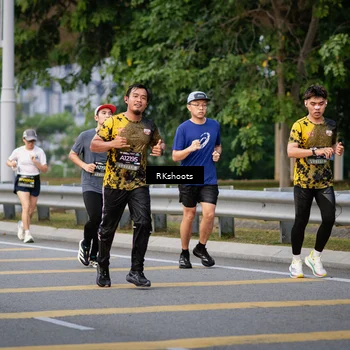 Runner Photo 6265959