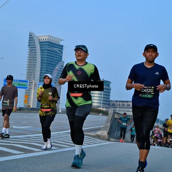 Runner Photo 6265960