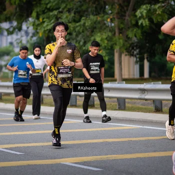 Runner Photo 6266065