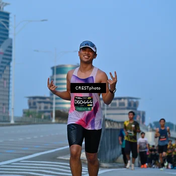 Runner Photo 6266077