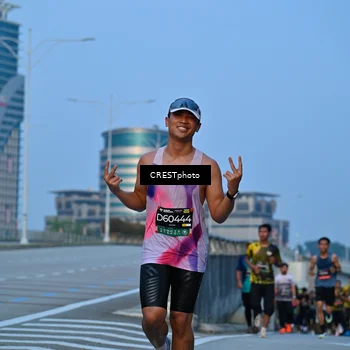 Runner Photo 6266098