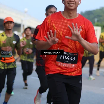 Runner Photo 6266161