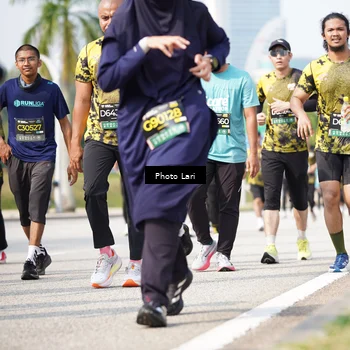 Runner Photo 6266182