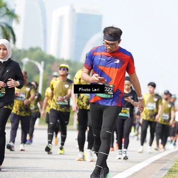Runner Photo 6266326