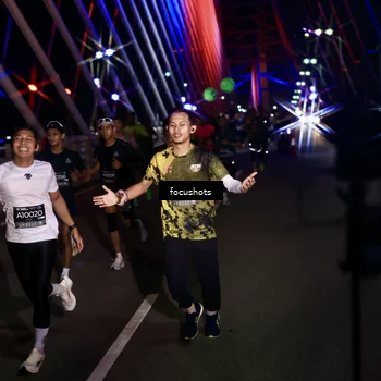 Runner Photo 6266344