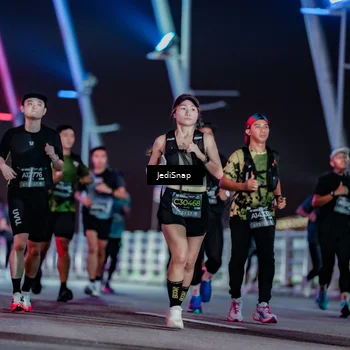 Runner Photo 6266349
