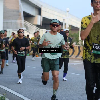 Runner Photo 6266361