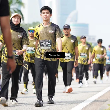 Runner Photo 6266460