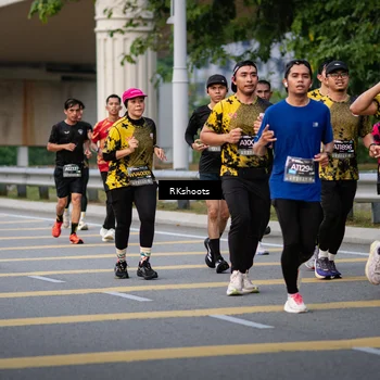 Runner Photo 6266536