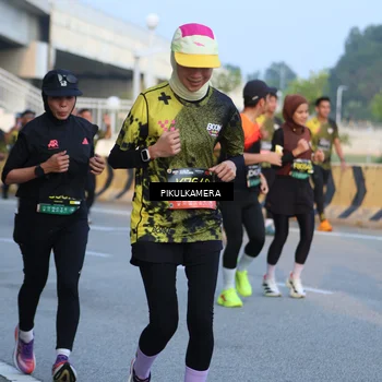 Runner Photo 6266554