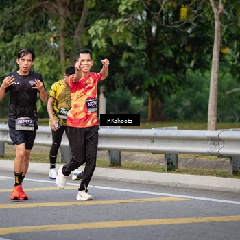 Runner Photo 6266597