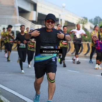 Runner Photo 6266657