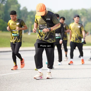 Runner Photo 6266660