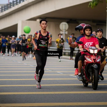 Runner Photo 6266735