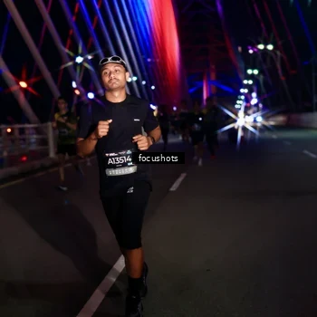 Runner Photo 6266787