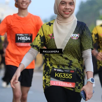 Runner Photo 6266842