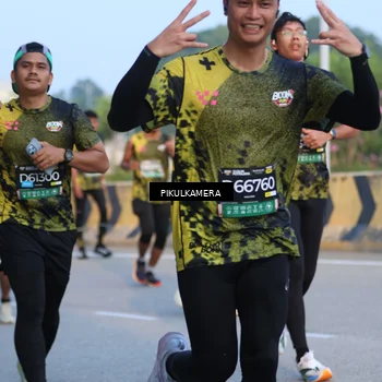 Runner Photo 6266894