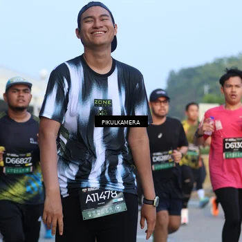Runner Photo 6266934