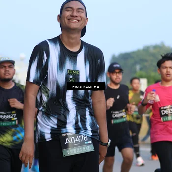 Runner Photo 6266942