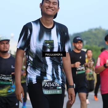 Runner Photo 6266954