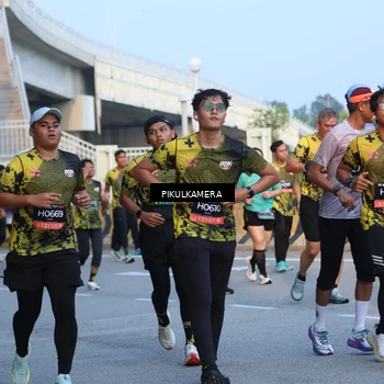 Runner Photo 6267034